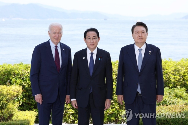 <strong>한미일 정상회의 내달 18일 美캠프데이비드 개최 【</strong>EPA=연합뉴스 자료사진】