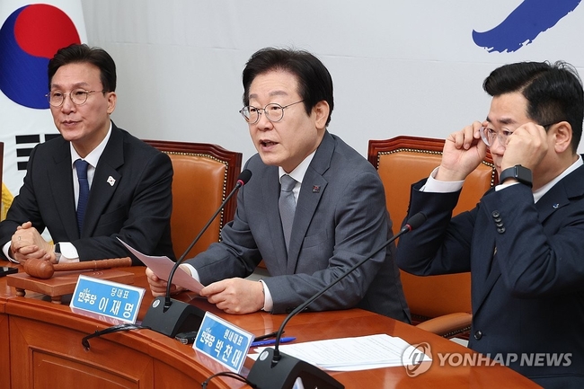 더불어민주당 이재명 대표가 31일 서울 여의도 국회에서 열린 최고위원회의에서 발언하고 있다. 2025.1.31 【서울=연합뉴스】